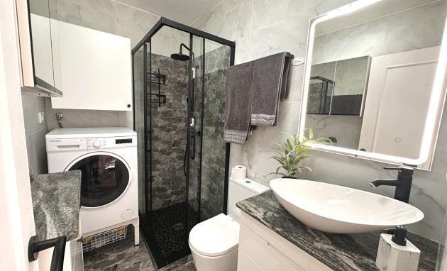 Herverkoop - Apartment - Torrevieja - El Chaparral