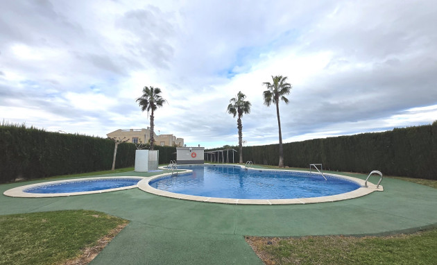 Herverkoop - Apartment - Torrevieja - El Chaparral