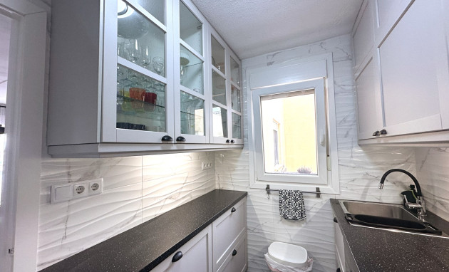 Herverkoop - Apartment - Torrevieja - El Chaparral