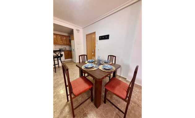 Herverkoop - Apartment - Orihuela Costa - Campoamor