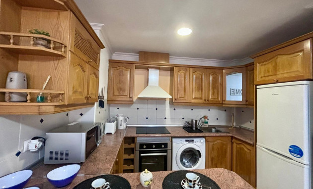 Herverkoop - Apartment - Orihuela Costa - Campoamor