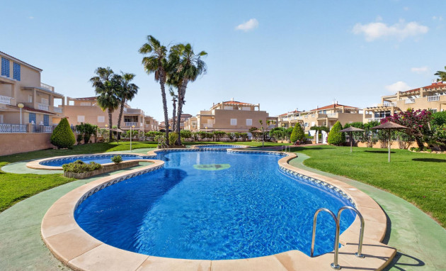 Herverkoop - Bungalow - Gelijkvloers - Orihuela Costa - Punta Prima