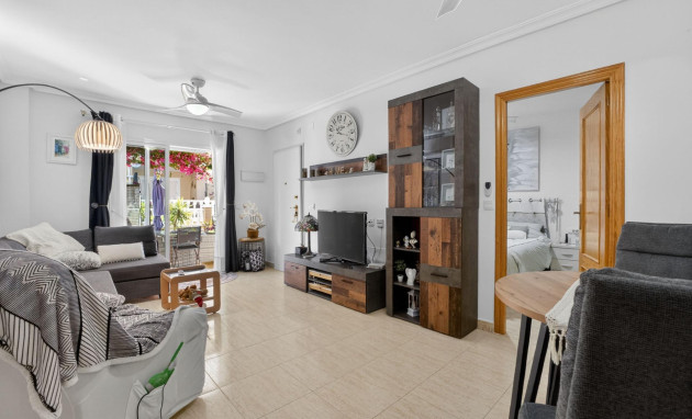 Herverkoop - Bungalow - Gelijkvloers - Orihuela Costa - Punta Prima