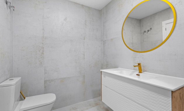 Reventa - Apartment - Torrevieja - Playa Acequion