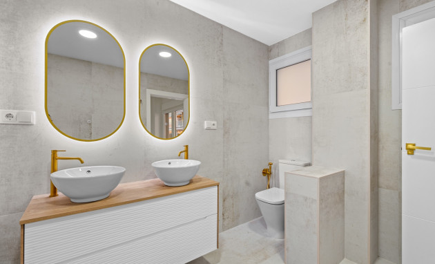Reventa - Apartment - Torrevieja - Playa Acequion