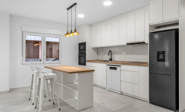 Reventa - Apartment - Torrevieja - Playa Acequion