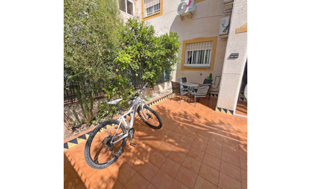 Herverkoop - Terraced house - Guardamar del Segura - El Edén - Los Estaños