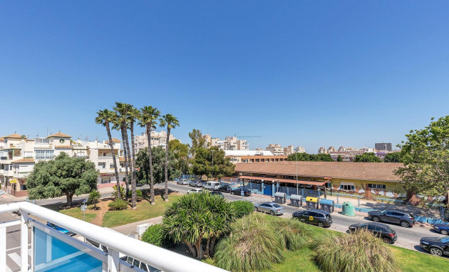Reventa - Ático - Torrevieja - Estacion de autobuses
