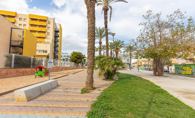 Reventa - Ático - Torrevieja - Estacion de autobuses