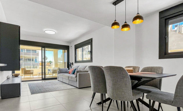 Herverkoop - Apartment - Orihuela Costa - Los Dolses