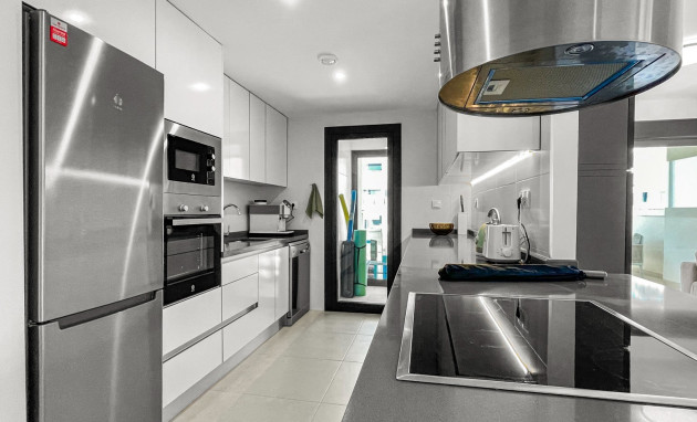 Herverkoop - Apartment - Orihuela Costa - Los Dolses