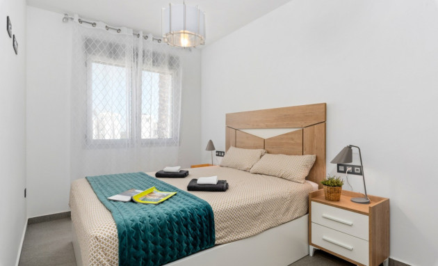 Herverkoop - Detached Villa - Guardamar del Segura - El Raso