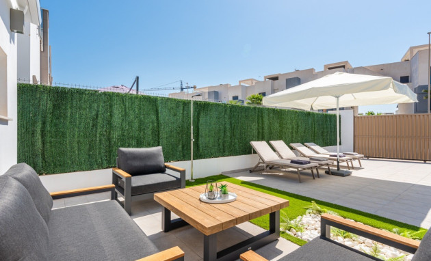 Herverkoop - Detached Villa - Guardamar del Segura - El Raso