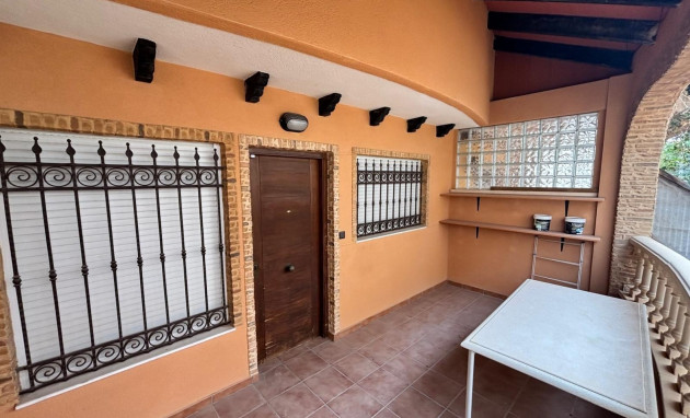 Herverkoop - Herenhuis - Guardamar del Segura - El Eden