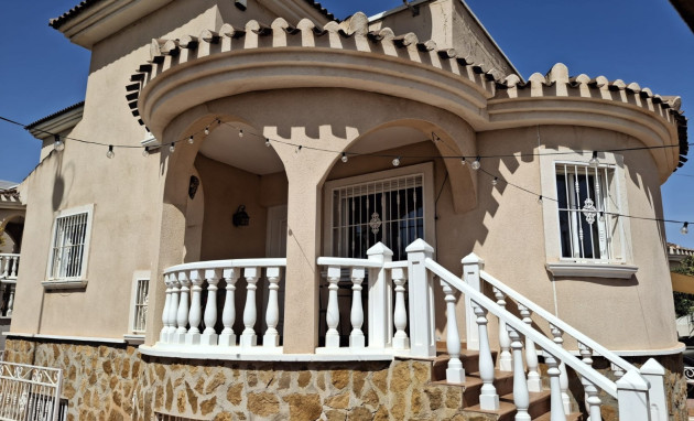 Herverkoop - Detached Villa - Ciudad Quesada - Doña Pepa