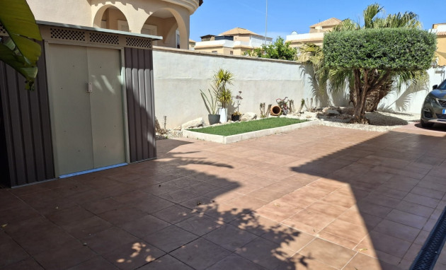Herverkoop - Detached Villa - Ciudad Quesada - Doña Pepa