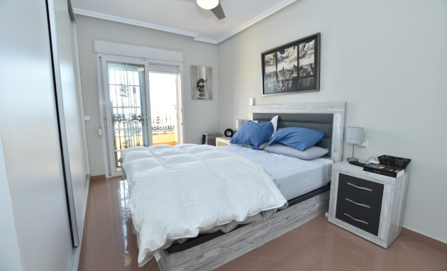 Herverkoop - Villa - Orihuela Costa - Los Dolses