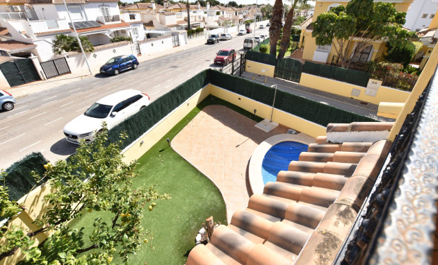 Herverkoop - Villa - Orihuela Costa - Los Dolses