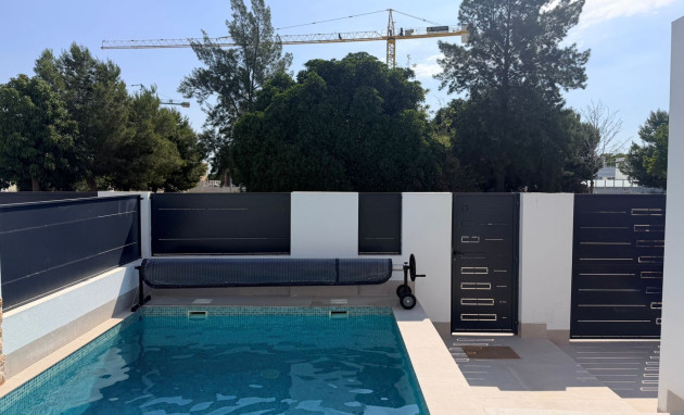 Resale - Detached Villa - Dolores