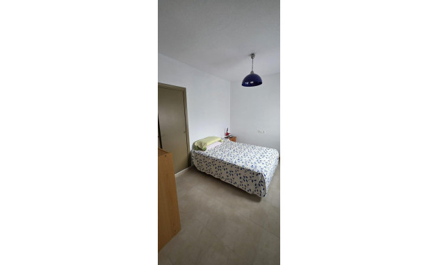 Resale - Apartment - Torrevieja - Centro