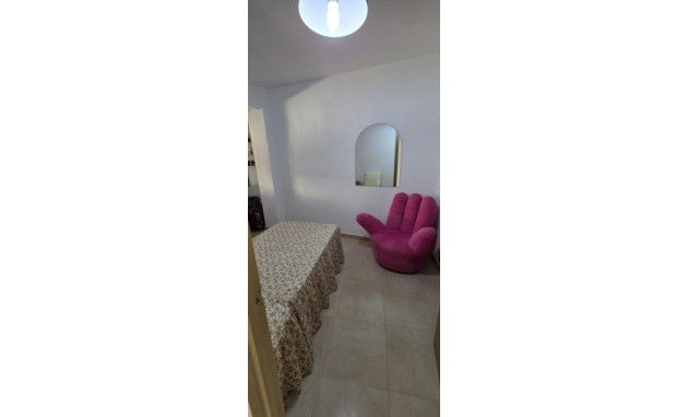 Resale - Apartment - Torrevieja - Centro