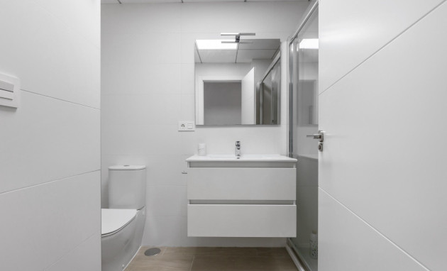 Herverkoop - Apartment - Torrevieja - Los Frutales
