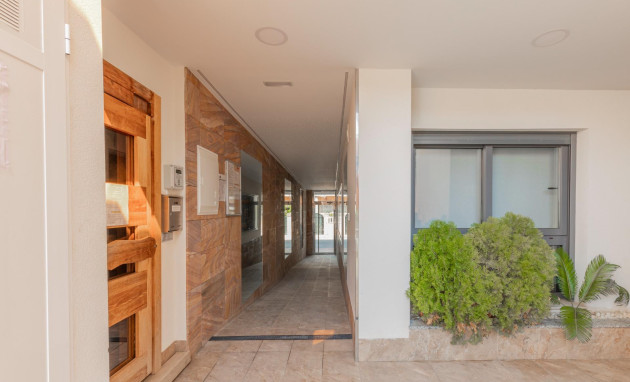 Herverkoop - Apartment - Torrevieja - Los Frutales