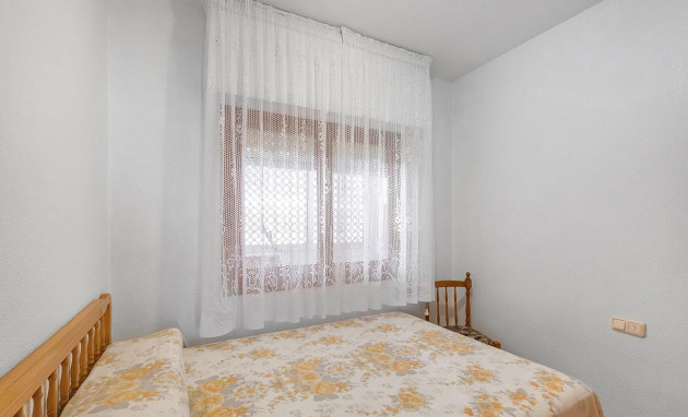 Herverkoop - Apartment - Torrevieja - Estacion de autobuses