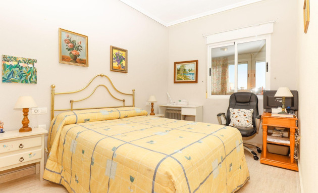 Resale - Apartment - Torrevieja - torrevieja