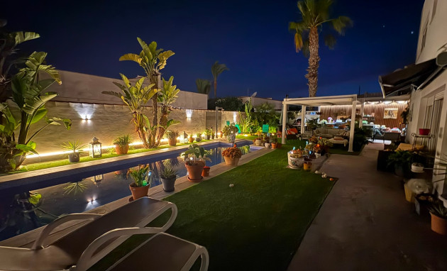 Herverkoop - Villa - Torrevieja - Torreta - Florida