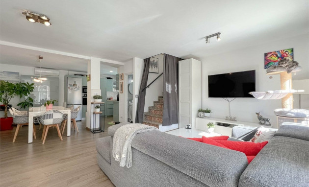 Herverkoop - House - Orihuela Costa - Villamartin