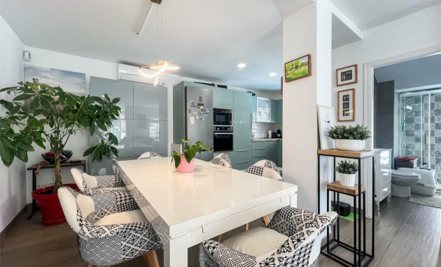 Herverkoop - House - Orihuela Costa - Villamartin