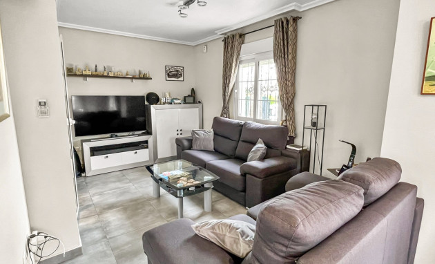 Herverkoop - Detached Villa - Orihuela Costa - Los Dolses