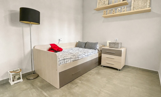 Herverkoop - Detached Villa - Orihuela Costa - Los Dolses