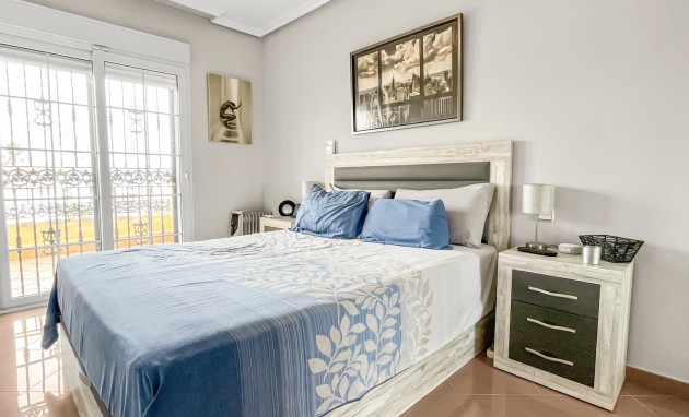 Herverkoop - Detached Villa - Orihuela Costa - Los Dolses