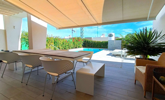 Herverkoop - Detached Villa - Algorfa - La Finca Golf Resort