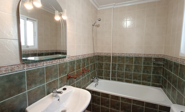 Herverkoop - Detached Villa - Orihuela Costa - Lomas de Don Juan