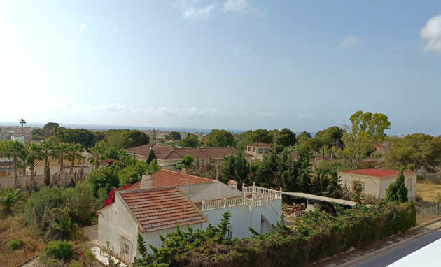 Herverkoop - Detached Villa - Orihuela Costa - Lomas de Don Juan