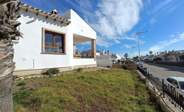 Herverkoop - Detached Villa - Algorfa - La Finca Golf Resort