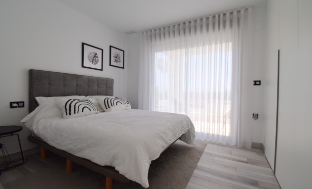 Herverkoop - Detached Villa - Orihuela Costa - Lomas de Cabo Roig