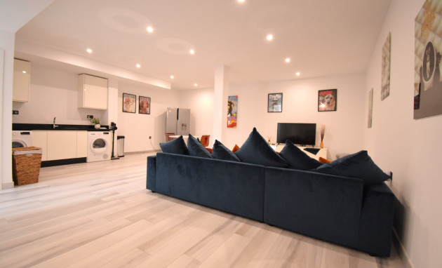 Herverkoop - Detached Villa - Orihuela Costa - Lomas de Cabo Roig