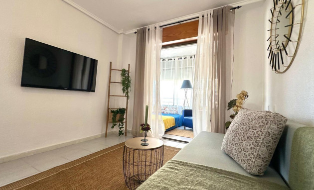 Herverkoop - Apartment - Torrevieja - La Siesta - El Salado - Torreta