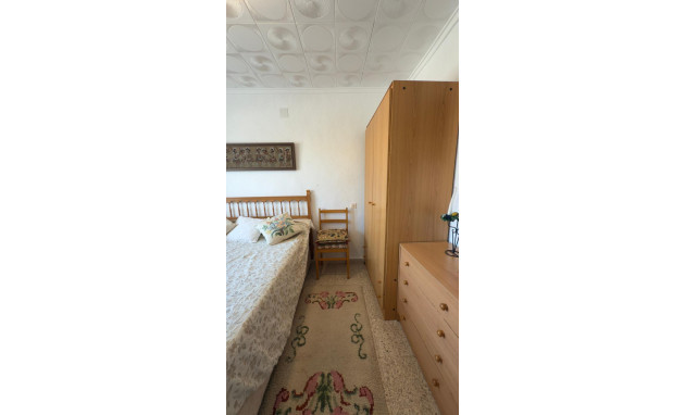 Herverkoop - Bungalow - Gelijkvloers - Torrevieja - La Siesta - El Salado - Torreta