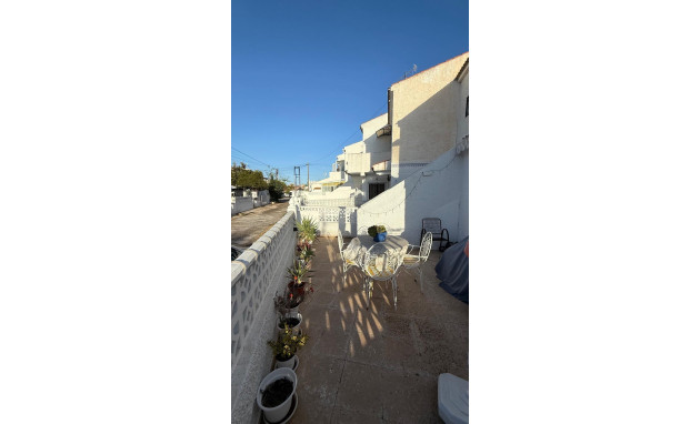 Herverkoop - Bungalow - Gelijkvloers - Torrevieja - La Siesta - El Salado - Torreta