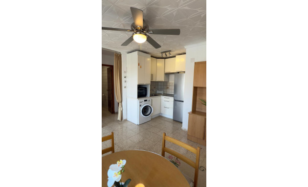 Herverkoop - Bungalow - Gelijkvloers - Torrevieja - La Siesta - El Salado - Torreta