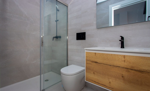 Herverkoop - Apartment - Torrevieja - Torrevieja - Centre