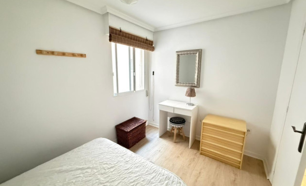 Revente - Apartment - Torrevieja - Estacion de autobuses