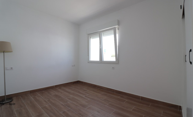 Resale - Bungalow - Groundfloor - Ciudad Quesada - Altos de Quesada
