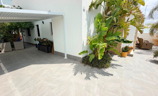 Herverkoop - 4. House - Detached Villa - Los Montesinos - La Herrada