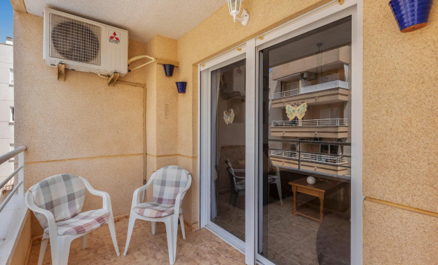 Herverkoop - Flat - Torrevieja - Estacion de autobuses